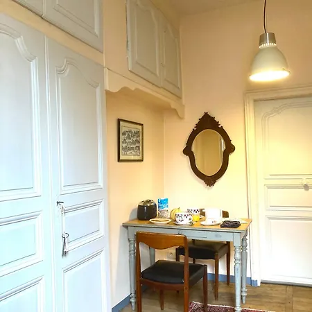 Kwatera prywatna La Garconniere Centre Historique *